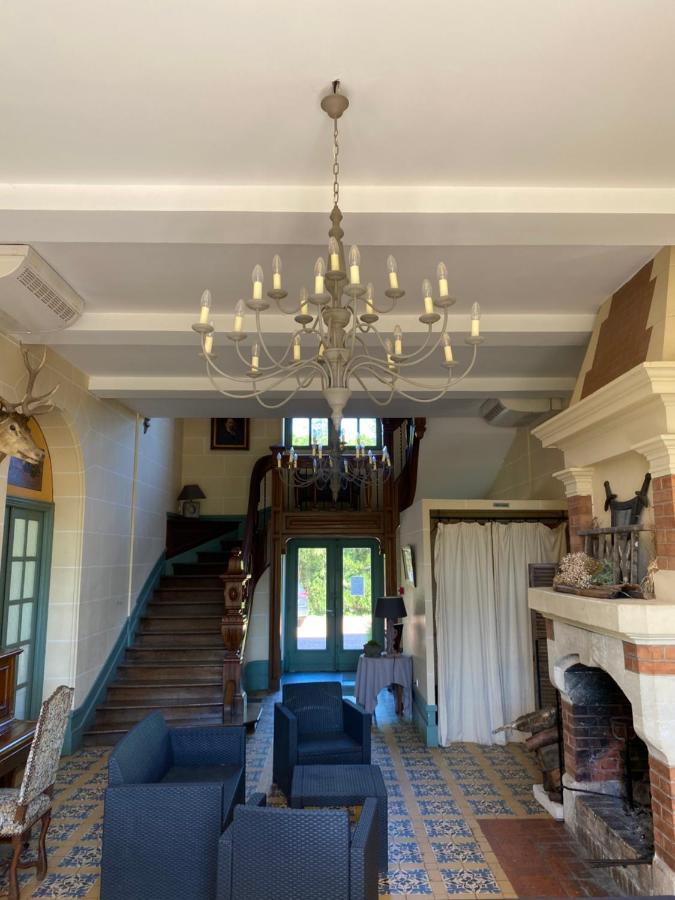 Вилла Domaine De Vadancourt Maissemy Экстерьер фото