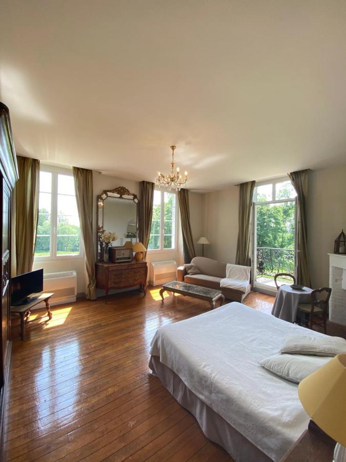 Вилла Domaine De Vadancourt Maissemy Экстерьер фото